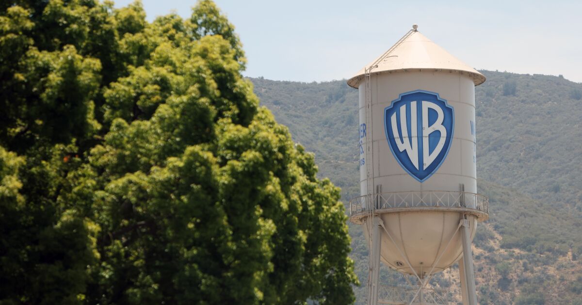 Congress urges DOJ to review Warner Bros. Discovery merger for anticompetitive practices.