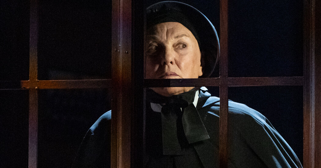 Featured image for Tyne Daly's Departure from Broadway's 'Doubt' Due to Health Issues Leads to Amy Ryan Replacement