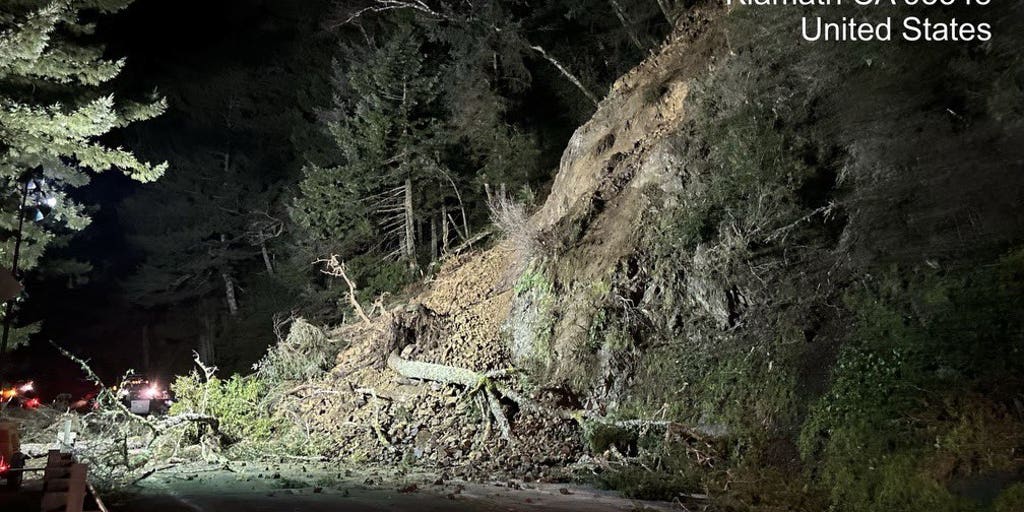 Featured image for "California's Hwy 101 Closed by Rockslide, Reopens to One-Way Traffic"
