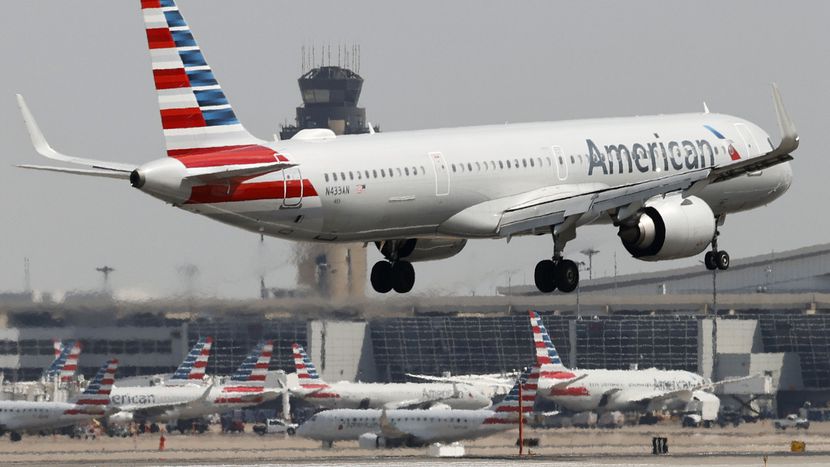 Teen Discovers Hidden Camera in Airplane Bathroom, Shocking Passengers