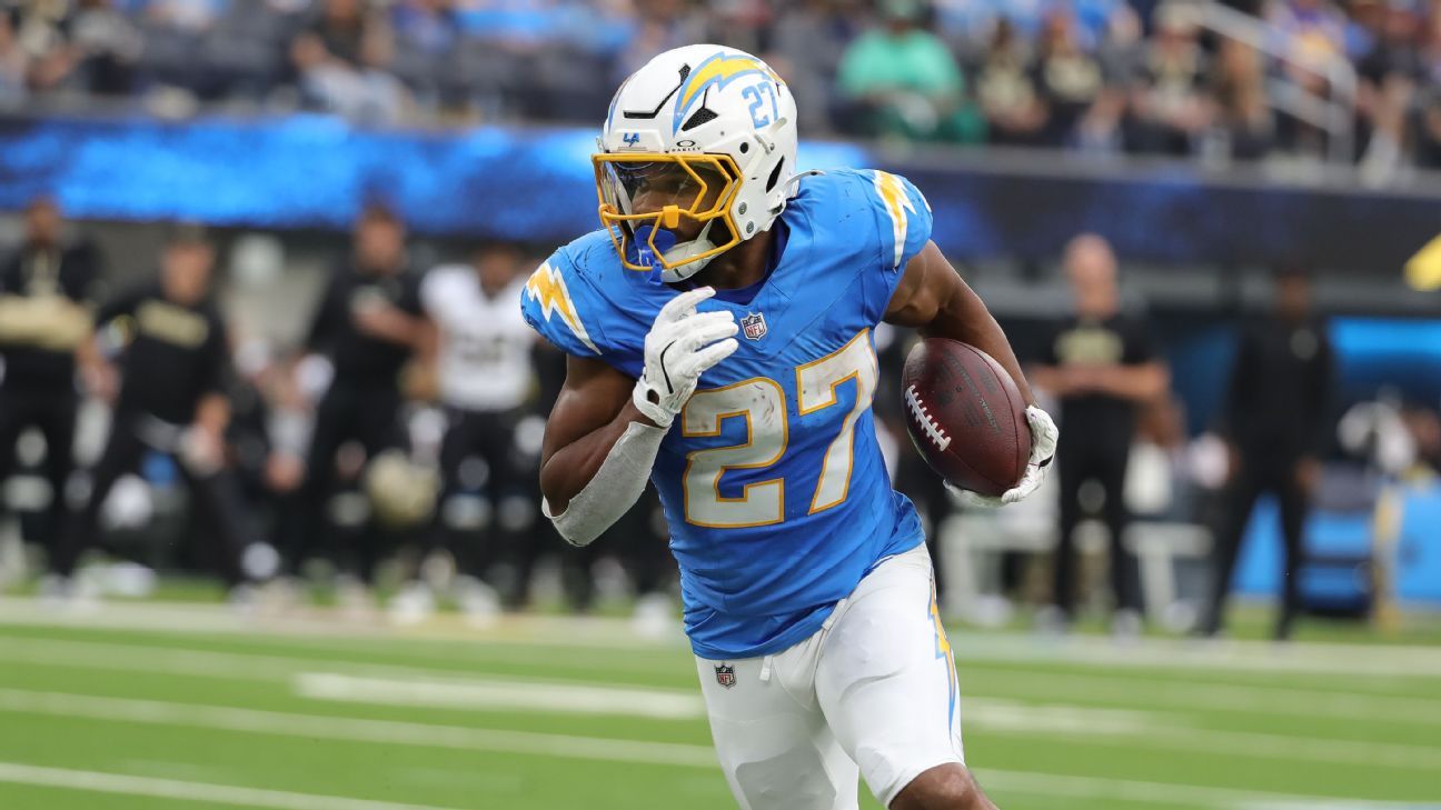 Chargers' J.K. Dobbins Exits Ravens Game with Knee Injury