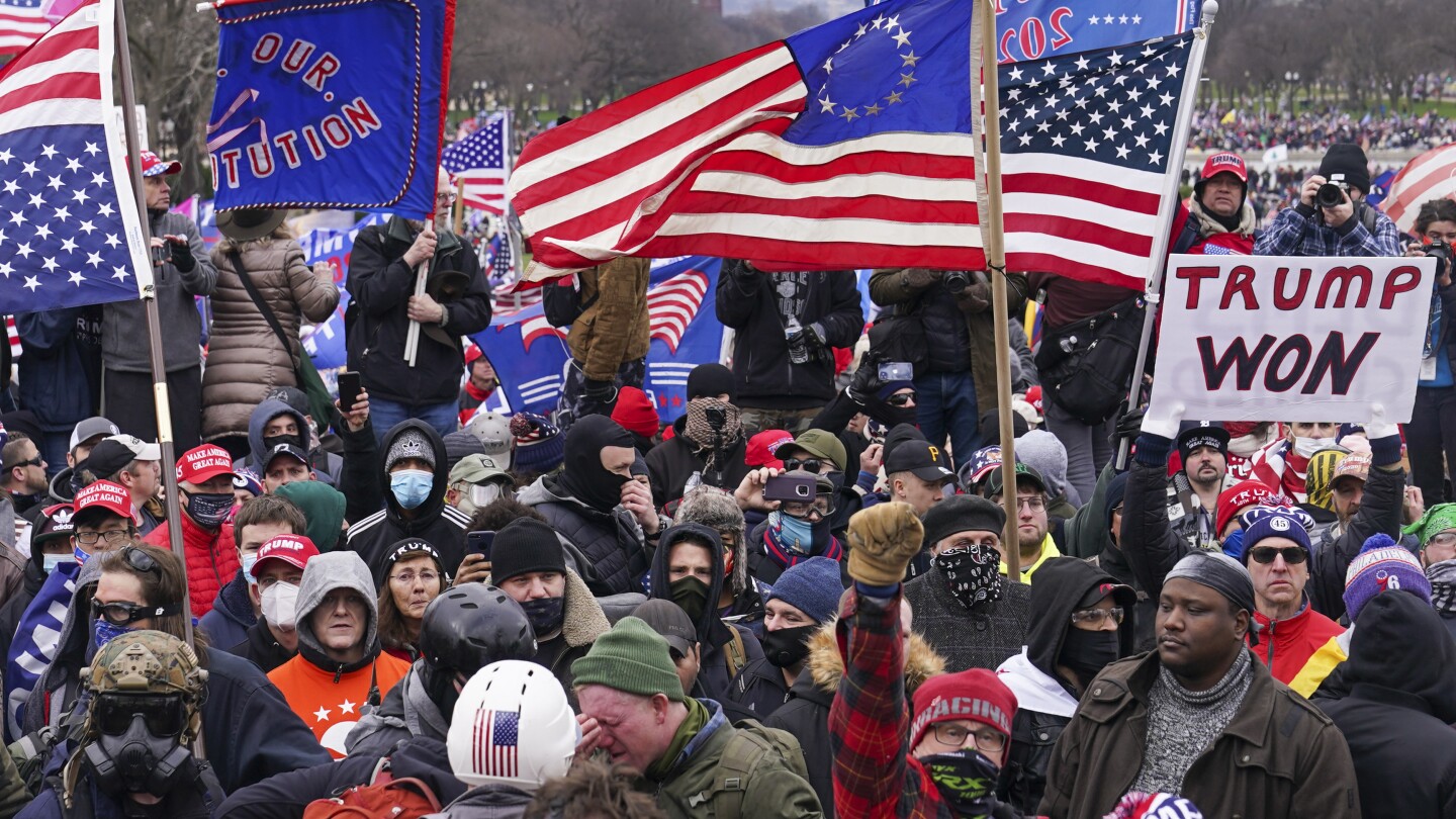 "Judges Refute Claims of Jan. 6 Rioters as 'Political Prisoners'"