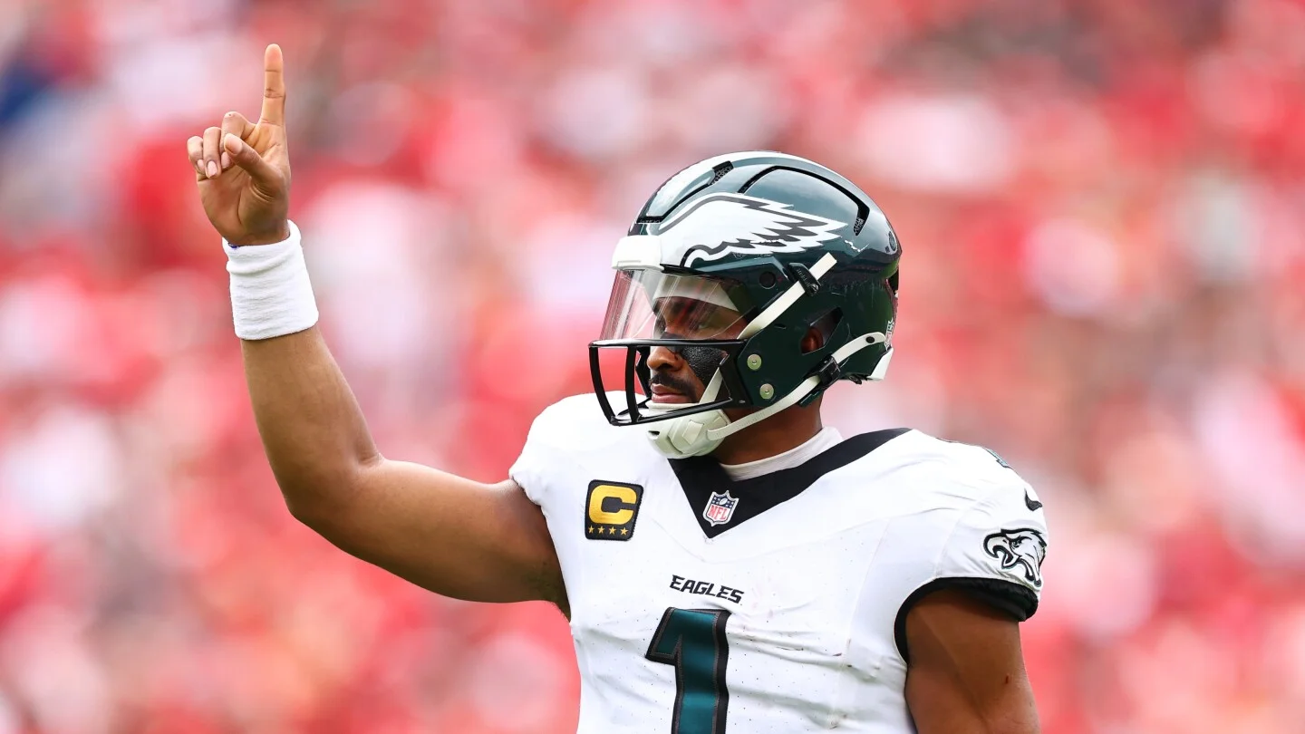 Eagles' Resilient Win Over Chiefs Highlights Jalen Hurts' Leadership