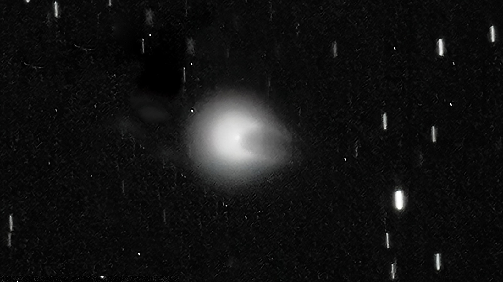 Featured image for "Rare 'Devil Comet' to Make Once-in-a-Lifetime Appearance During April 8 Total Solar Eclipse"
