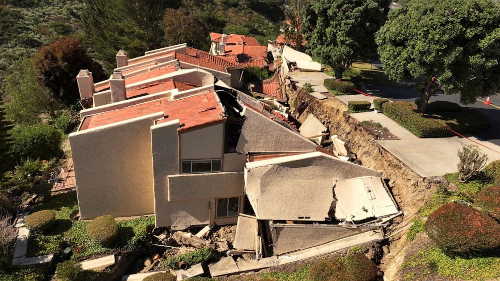 Devastating Landslide Strikes Wealthy Southern California Community, Destroying Homes and Forcing Evacuations