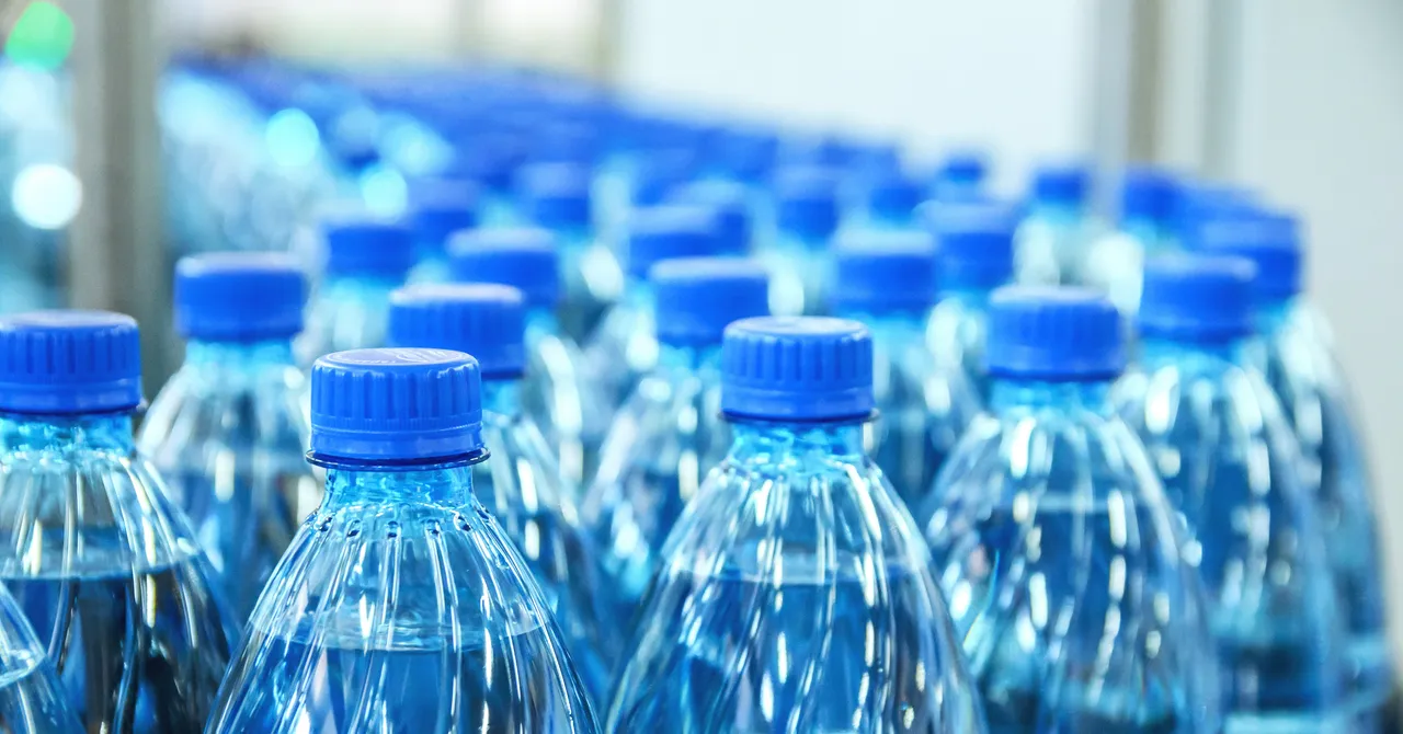 Featured image for Daily Bottled Water Drinkers Ingest 90,000 More Microplastic Particles Annually