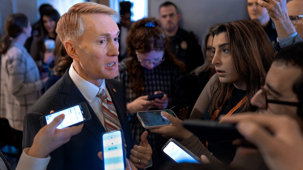 Featured image for "Republican Response to Biden's Immigration Policies and State of the Union Address"