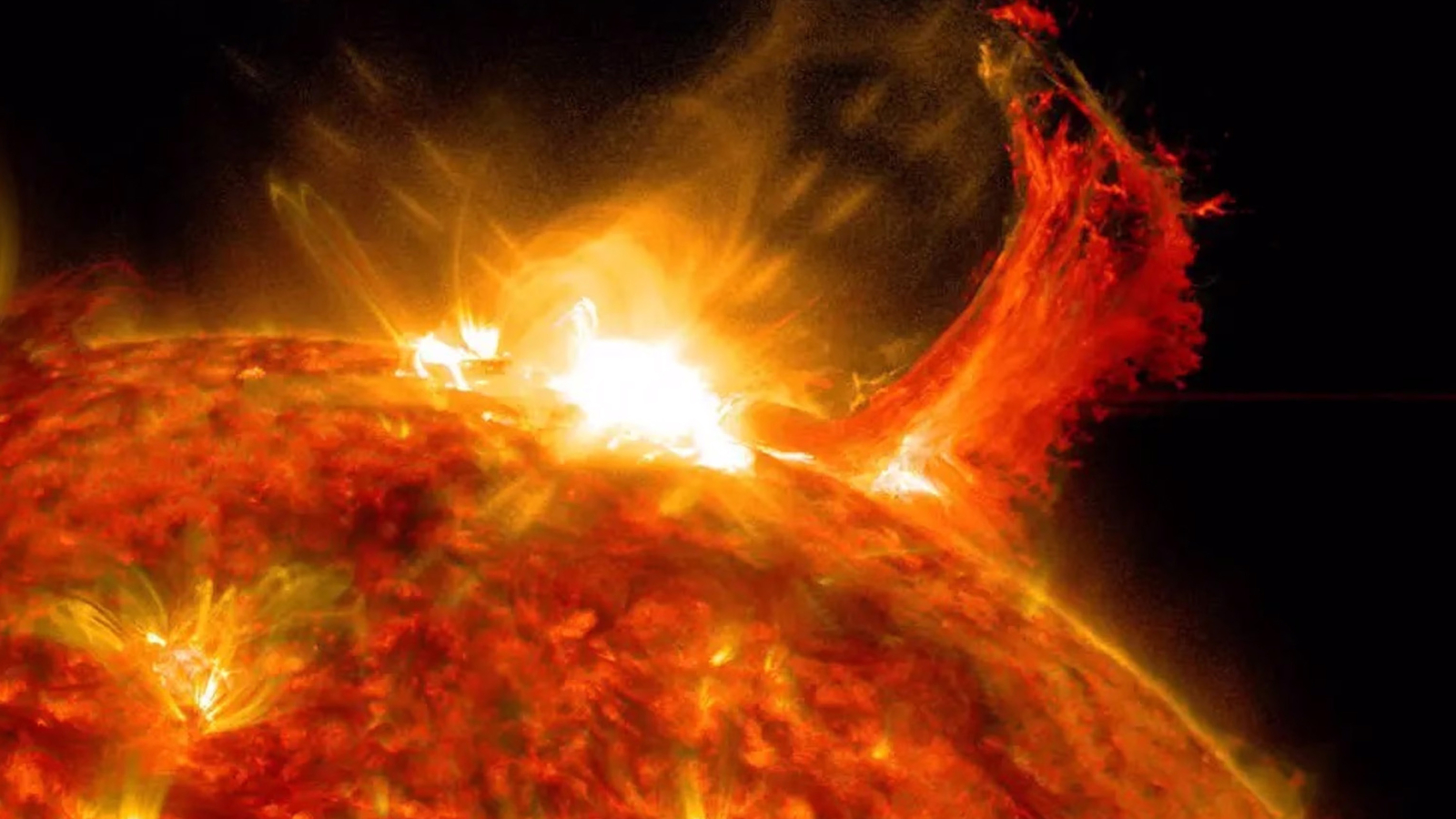 "NOAA Expert Forecasts Potential Tech Disruptions from Massive Solar Storm"