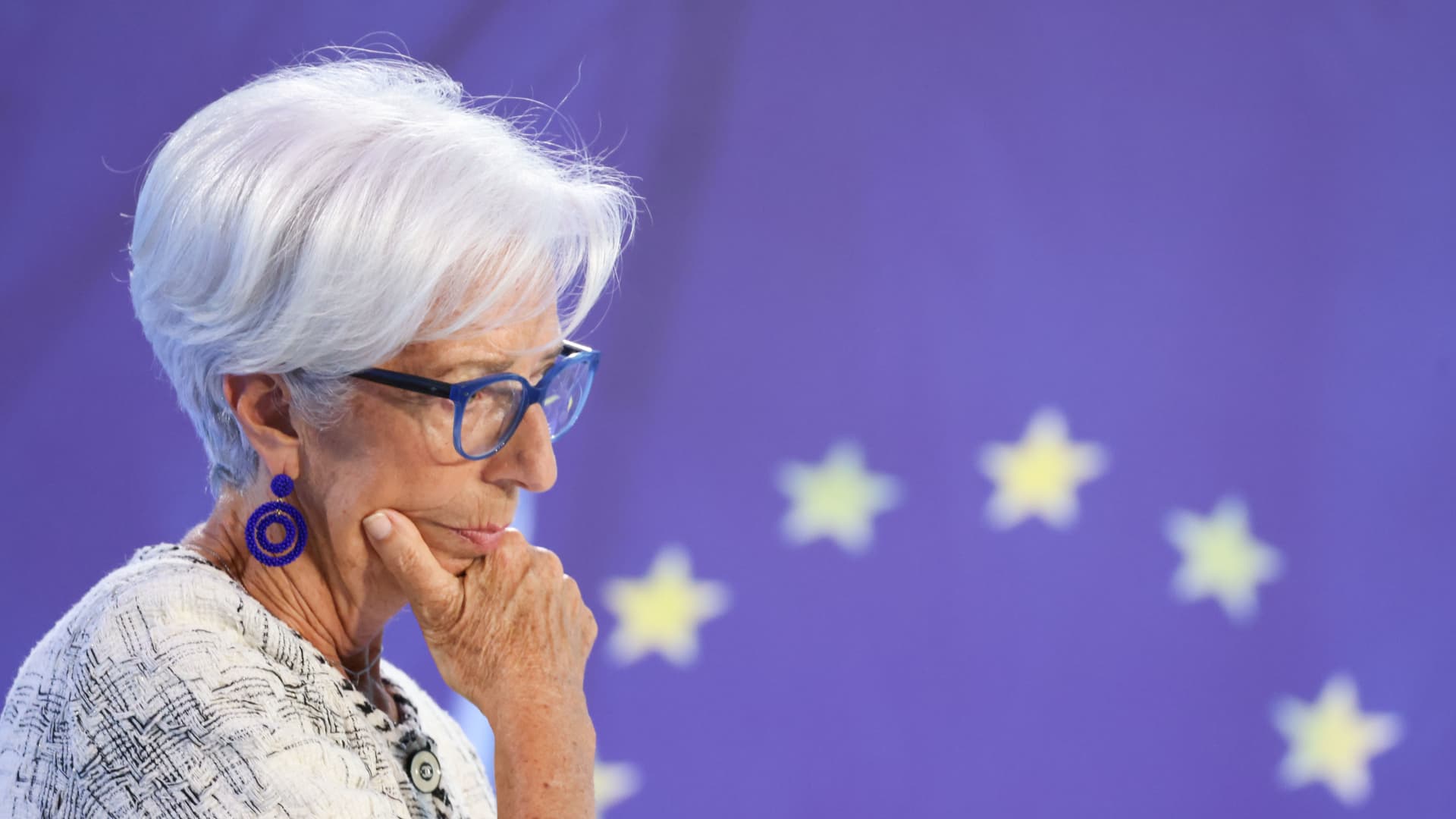 Featured image for ECB Staff Union Survey Reveals Criticism of Lagarde's Leadership