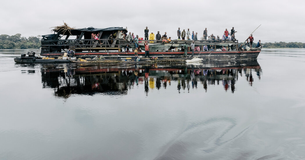 Featured image for Over 200 Dead in Two Boat Disasters in Congo