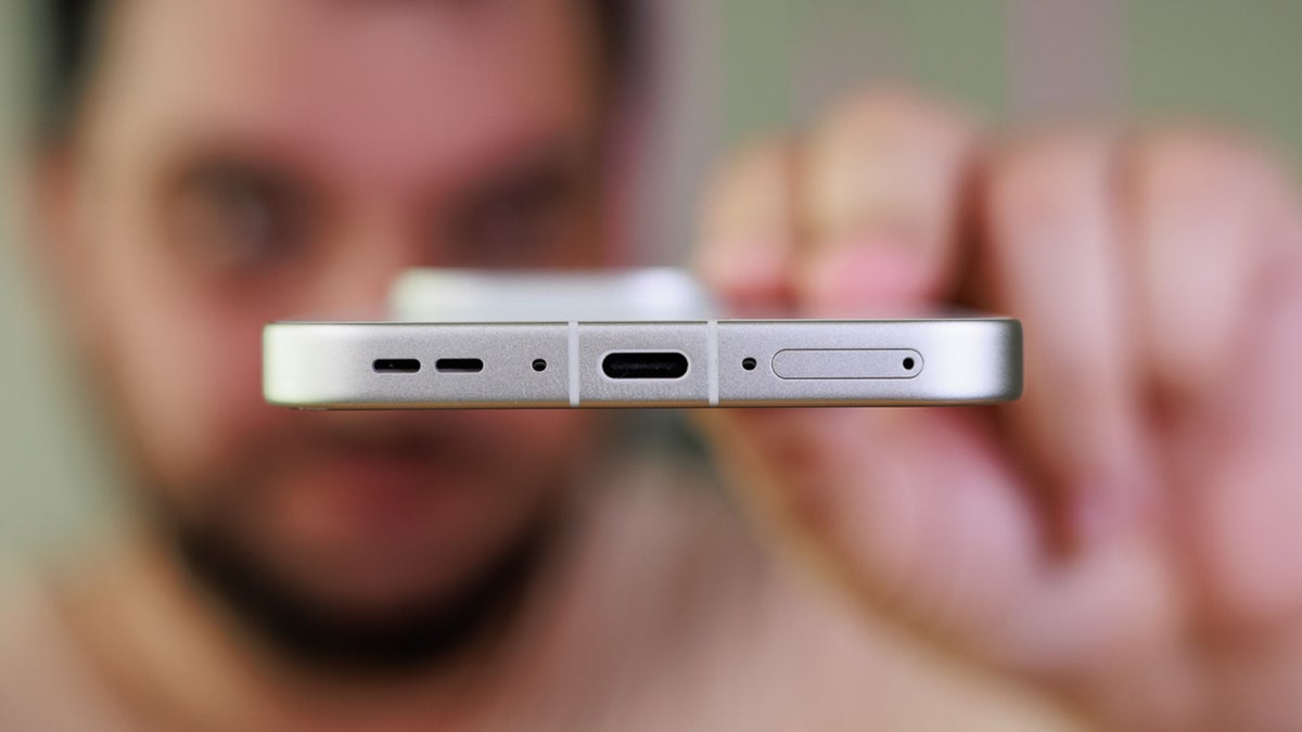 Featured image for Oppo Find X9 Pro: A Top Android Phone with Impressive Battery and Camera Features