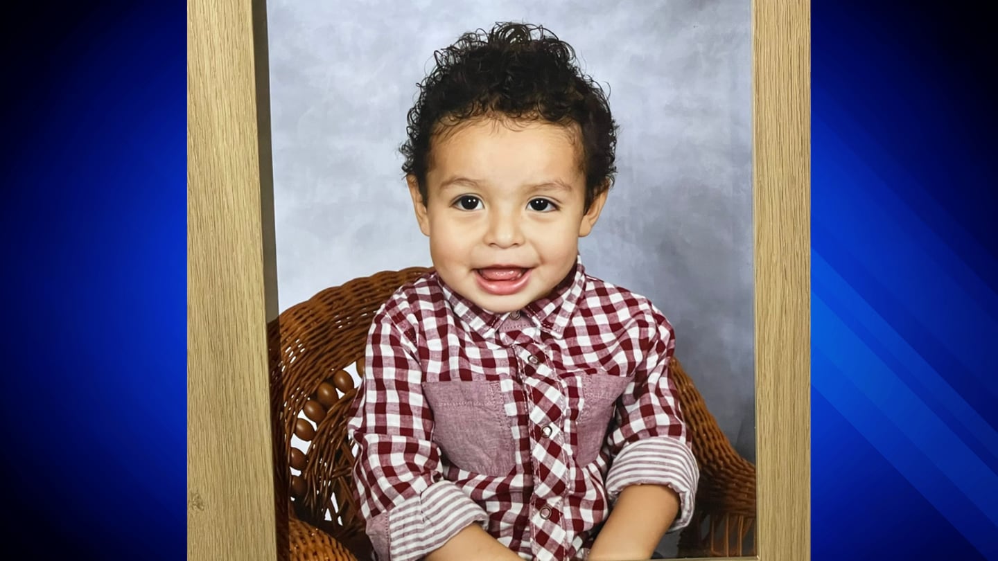 Featured image for Mailman Rescues Toddler Who Wandered Away from Daycare