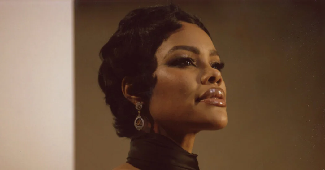 Backstage Lights Forge Golden Globes Victors