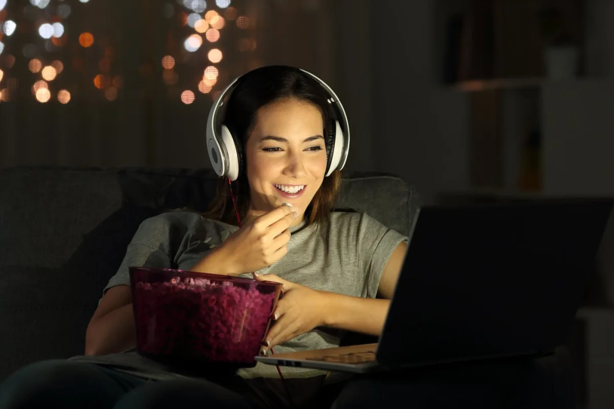 "Netflix's Dominance: Surpassing Meta Platforms and Rivals by 2025"