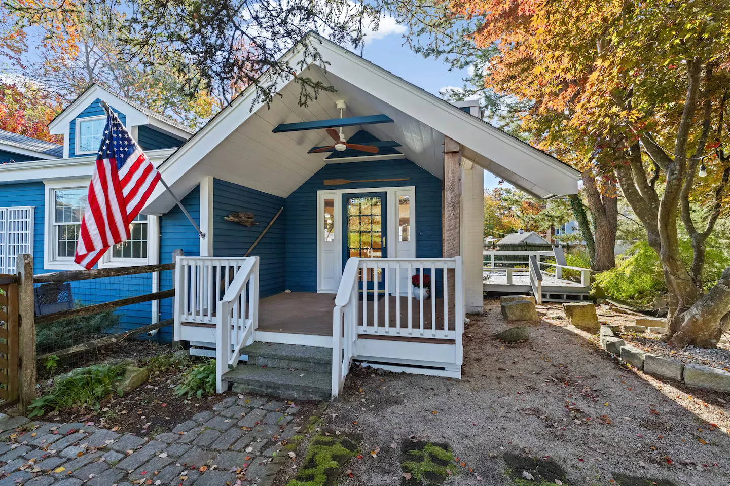 Scituate ranch pairs New England charm with a bright, wood-forward interior for $750K