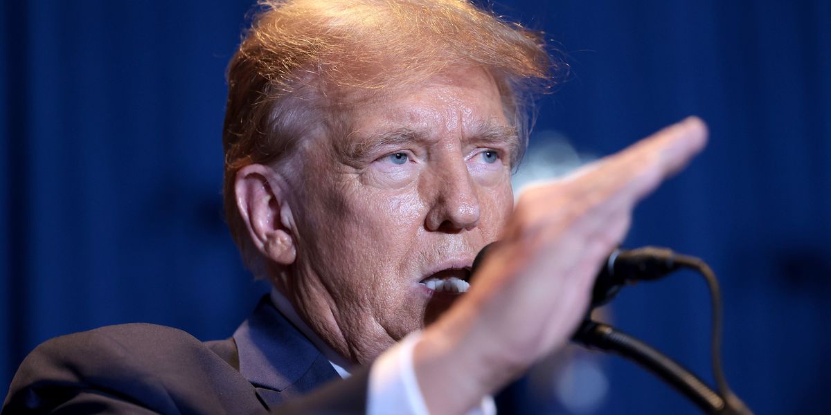 "Legal Battles Loom for Trump's Truth Social Venture"
