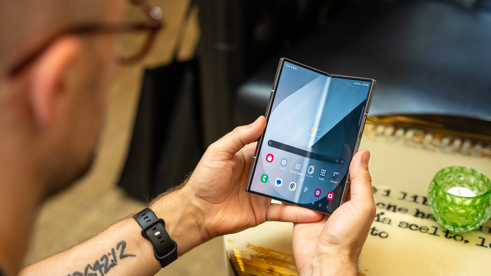 Featured image for Samsung Galaxy Z Fold 6 and Z Flip 6 Price Drops and User Reflections