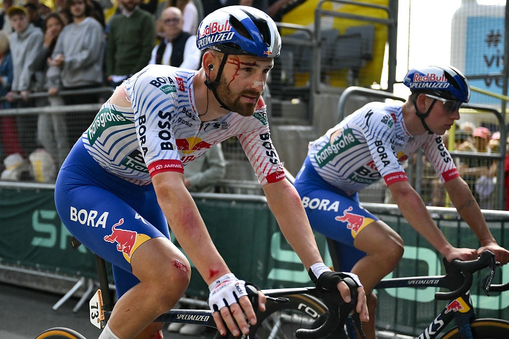Featured image for Tour de France Stage 3 Chaos: Merlier Wins as Philipsen Crashes Out