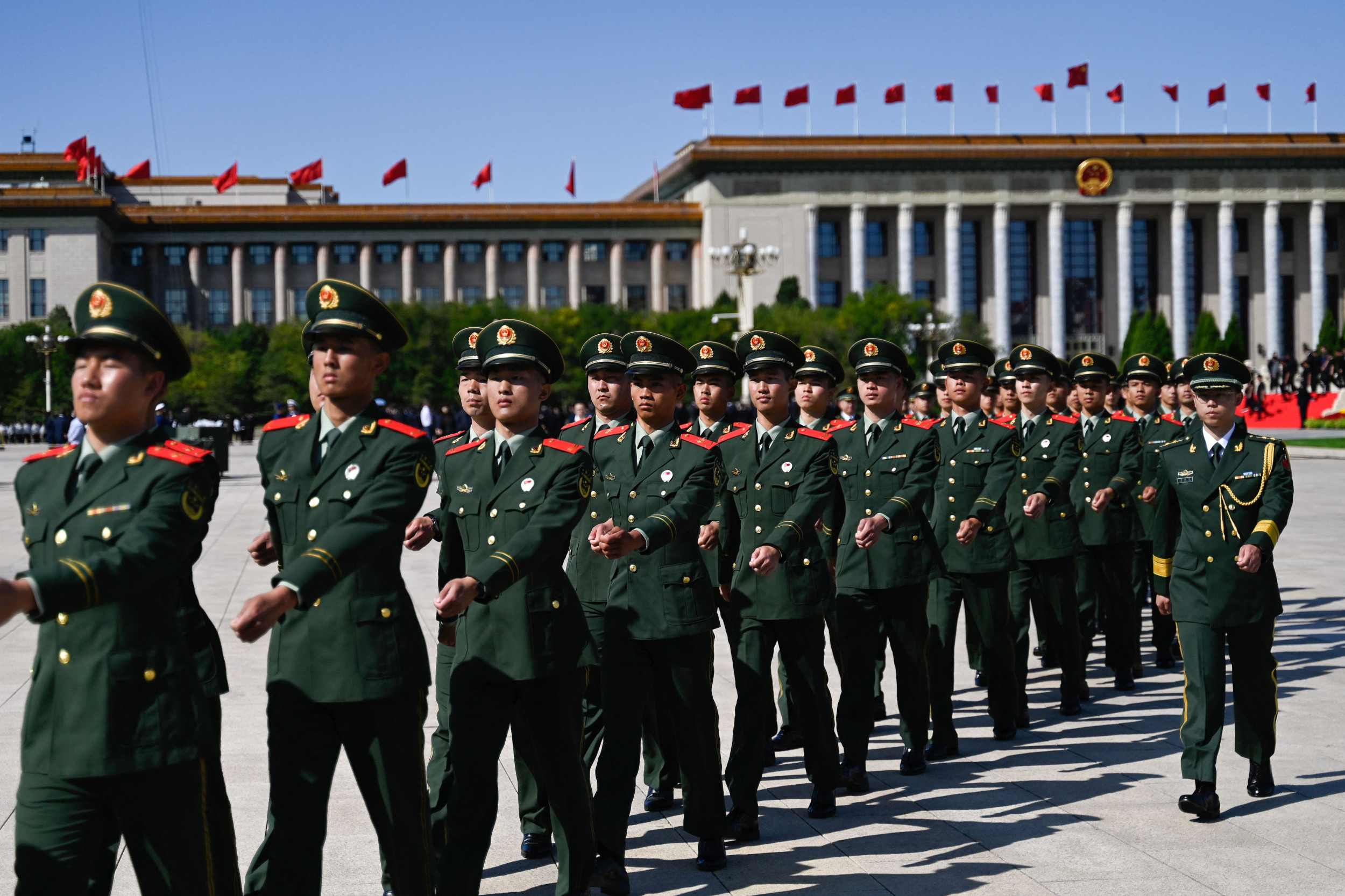 "China Warns of Impending War with US as Strategic Defense Report Urges Preparedness for Simultaneous Conflicts"