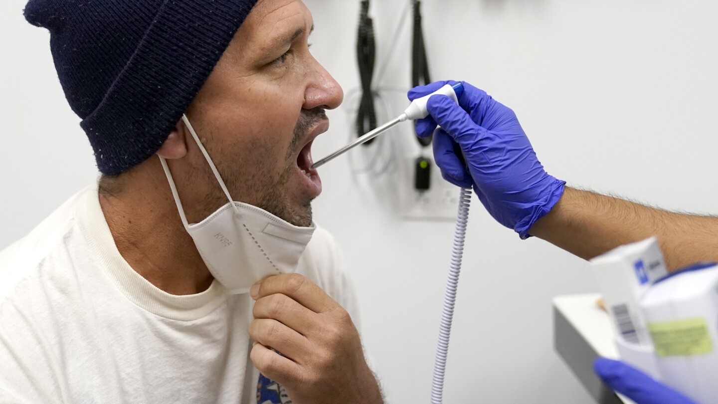 Featured image for "US Cities Grapple with Providing Medical Care and Shelter for Migrants"