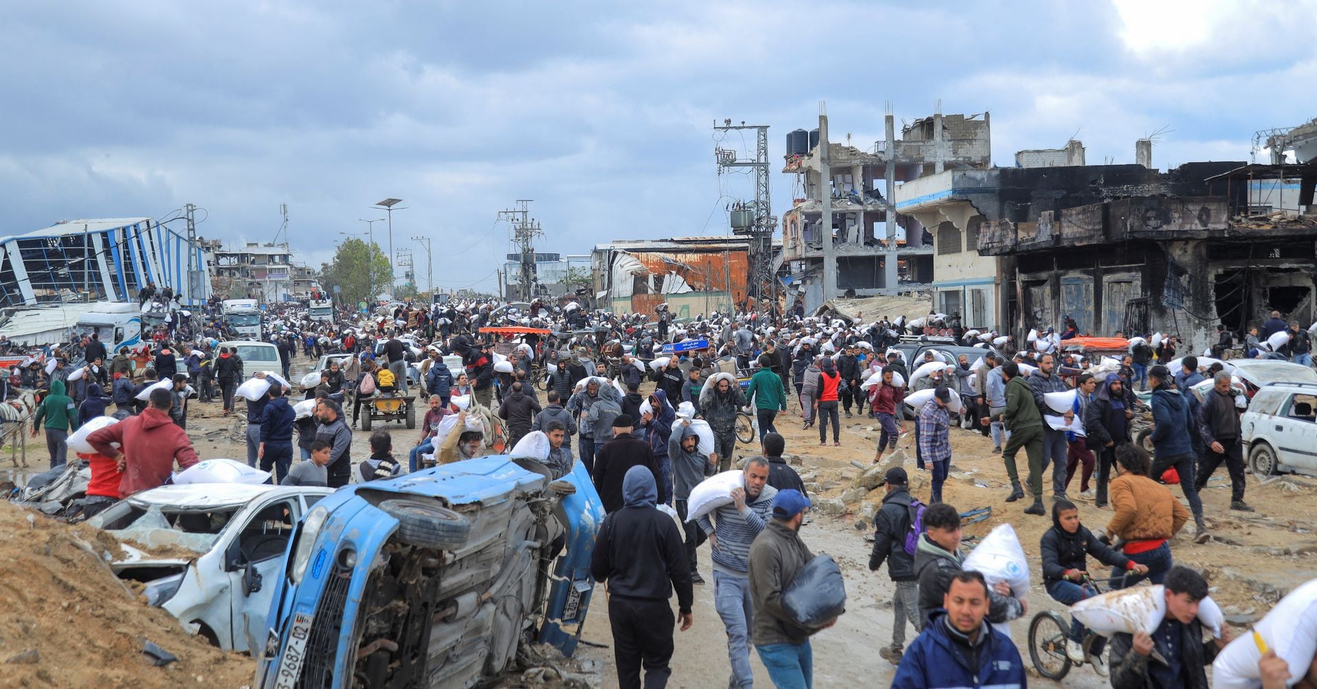 "Global Funding Crisis Threatens UN Aid Agency in Gaza"