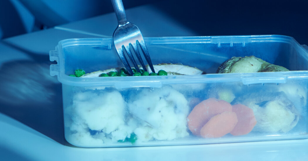 Featured image for Late-Night Eating: How to Improve Your Health and Curb Cravings