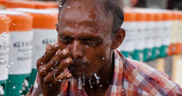 Featured image for Delhi's Record Heat Overstated by 3 Degrees Due to Sensor Error