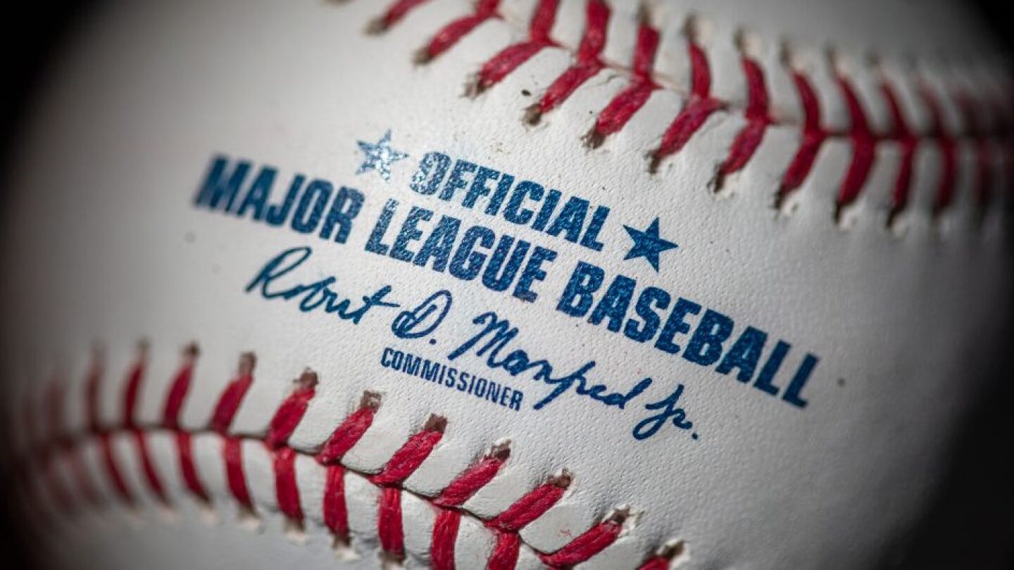 Featured image for MLB restricts pitch betting amid gambling charges against two pitchers