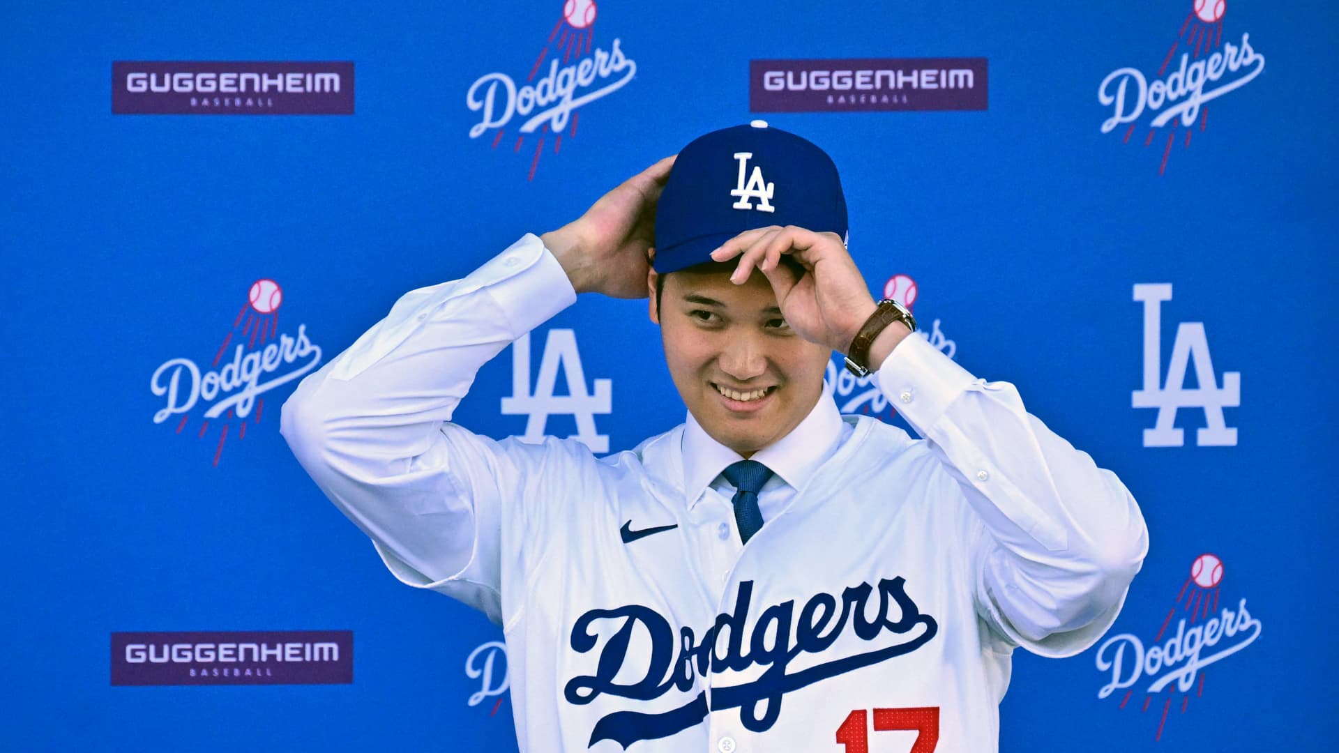 "California Controller Pushes for Tax Code Change Over Shohei Ohtani's $700 Million Dodgers Contract"