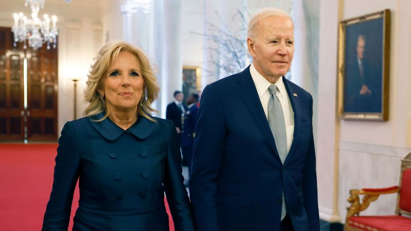 Bidens' 2022 tax returns reveal $579K income and 23.8% tax rate.