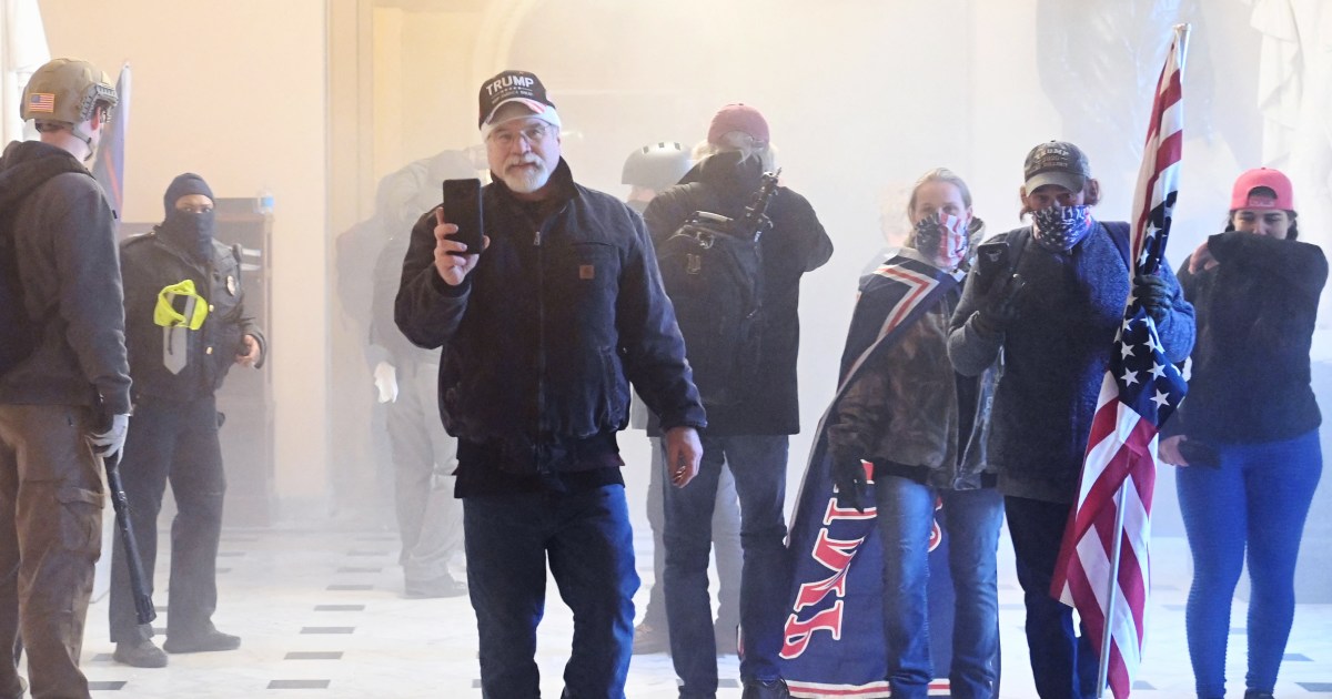 Featured image for Appeals court upholds obstruction charge against Jan. 6 rioters.