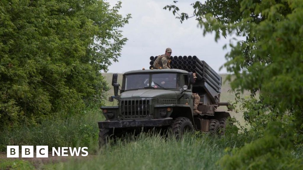 Ukraine poised to reclaim Russian-occupied land, says UK's MoD.