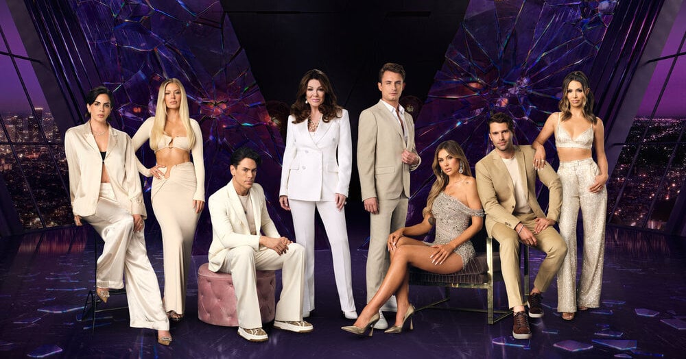 Featured image for 'Vanderpump Rules' Season 12 Revamps Cast as Alums Join 'The Valley'