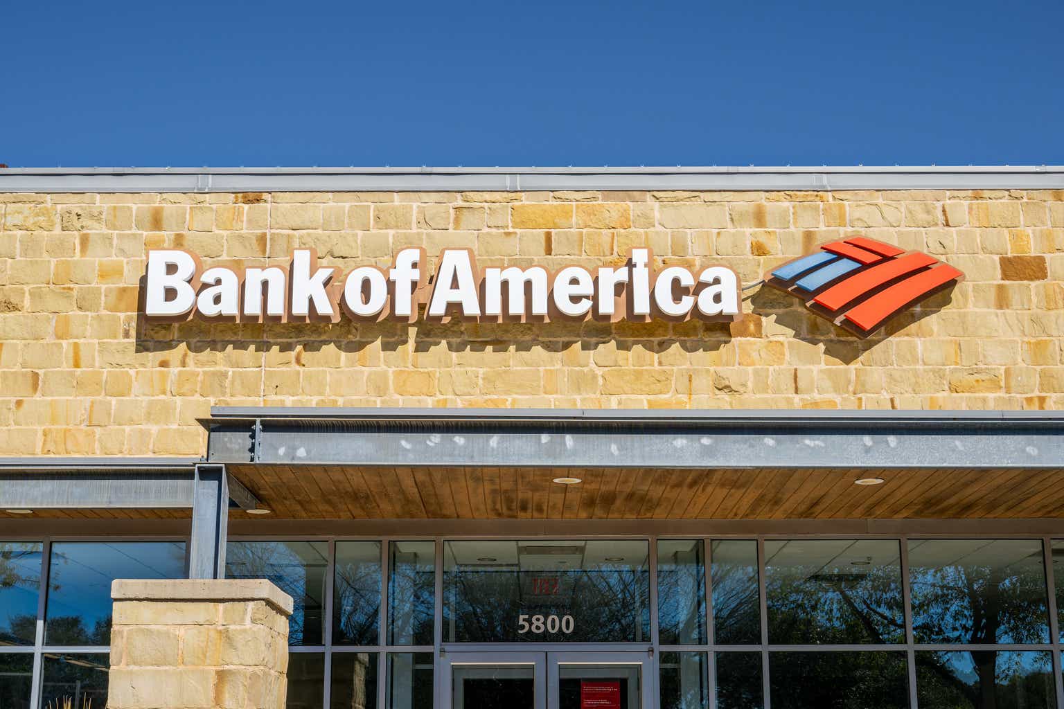 Featured image for Bank of America Introduces High-Yield Bond and Raises Dividend