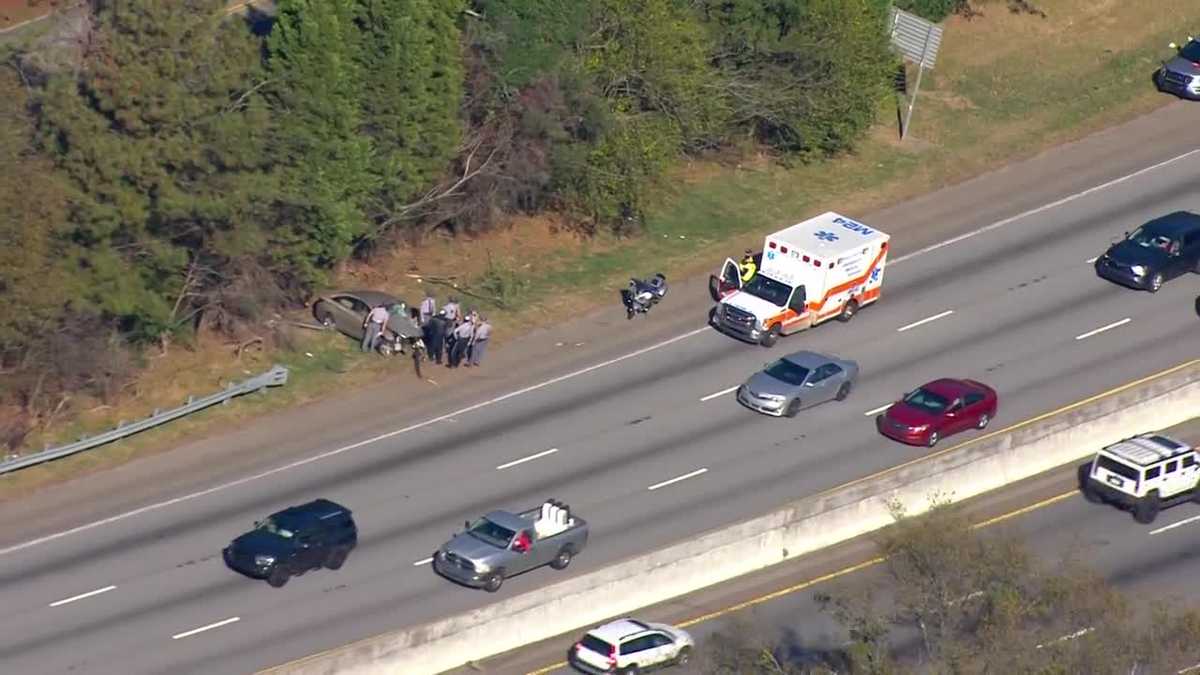 Featured image for Fatal Single-Vehicle Crash Claims Driver's Life on I-85 in Greenville County