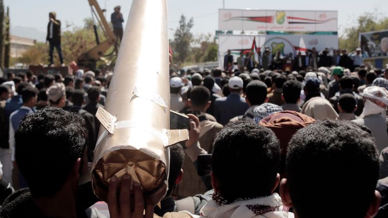 "Yemen's Houthi Rebels Attack Oil Tanker in Gulf of Aden, Sparking Fire"