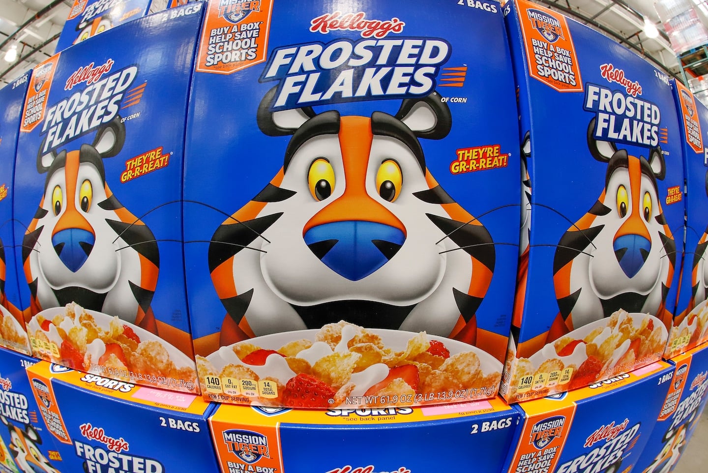 Featured image for "Controversy Surrounds Kellogg CEO's 'Cereal for Dinner' Campaign"