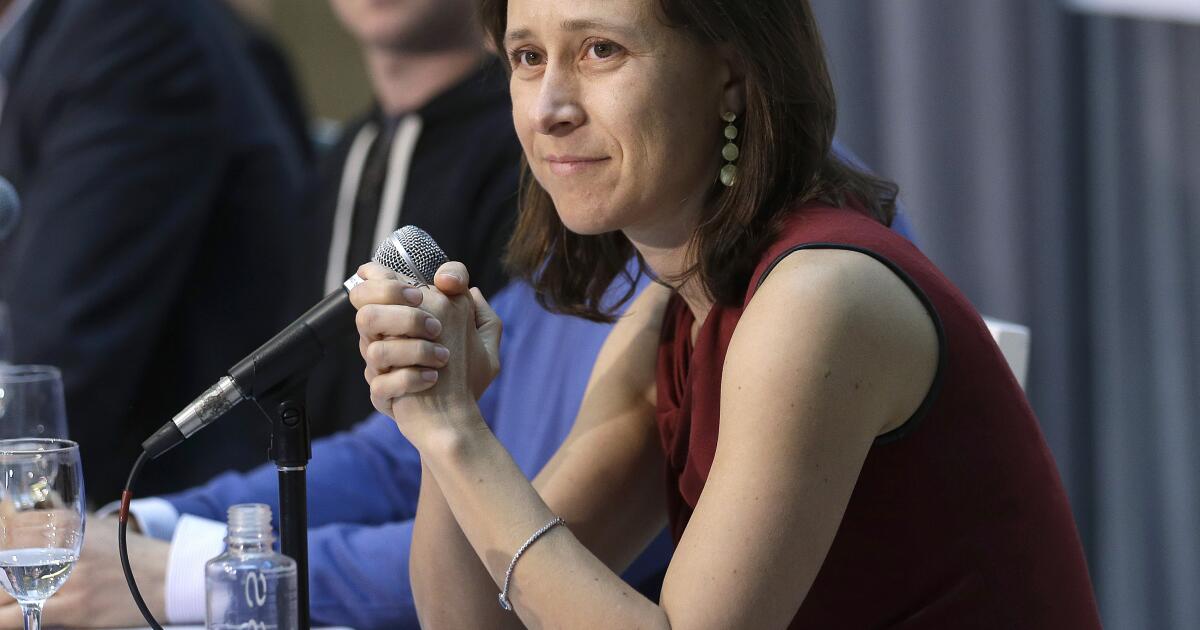 Featured image for Anne Wojcicki acquires 23andMe in strategic buyback