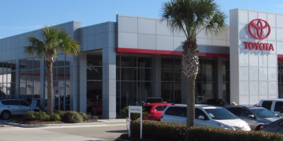 Featured image for "New car prices drop below MSRP, time to negotiate for a deal"