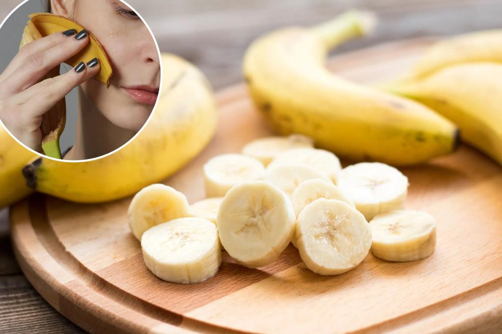 Featured image for "Unconventional Uses for Bananas and Their Peels: Surprising and Effective Tips"