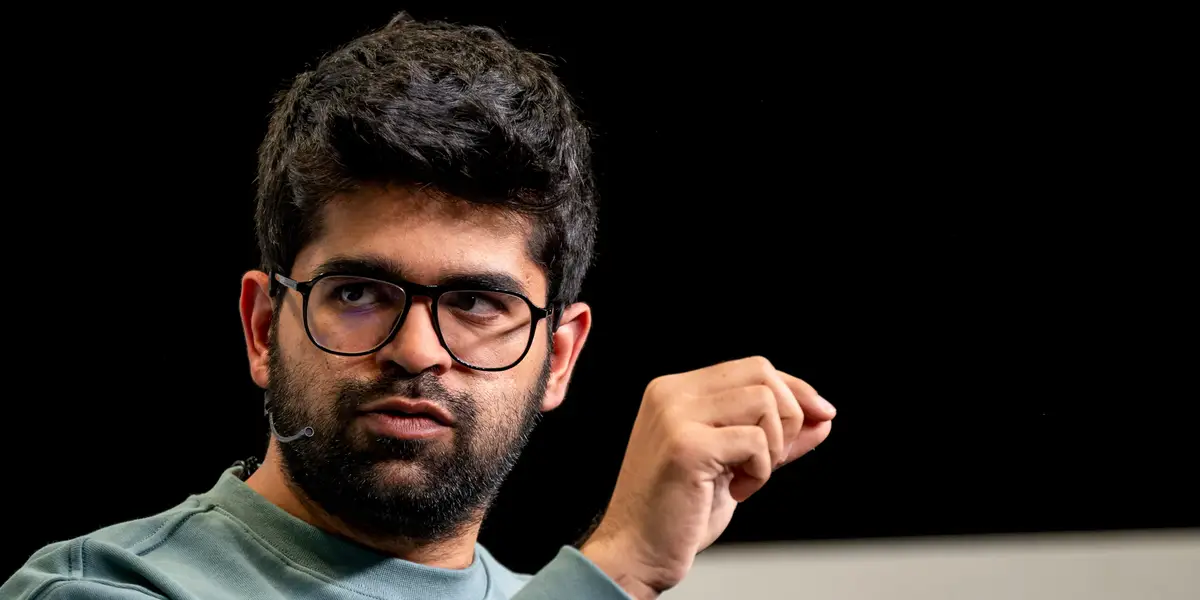 Featured image for Perplexity AI's $20 Billion Valuation Sparks Intense Google Competition