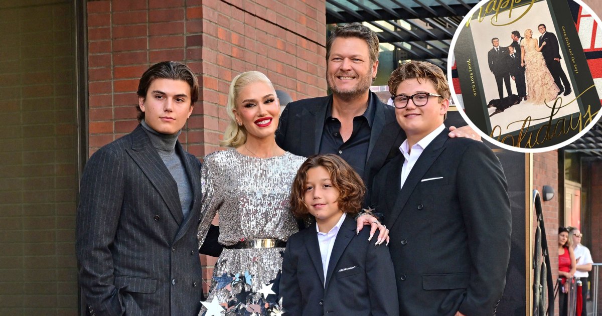 Featured image for Gwen Stefani and Blake Shelton's Festive Family Christmas Card Revealed