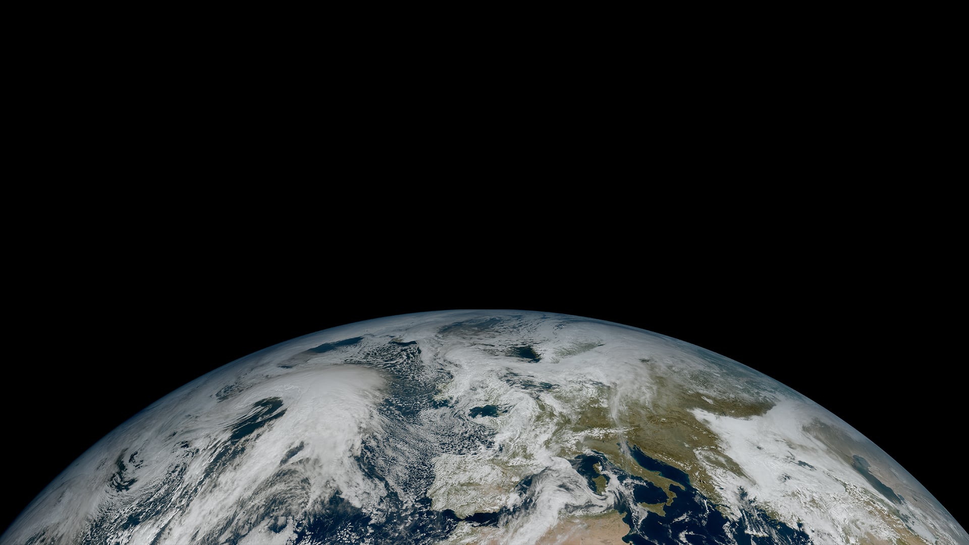Featured image for "New Weather Satellite Captures Stunning Images of Earth from 36,000 km Away"