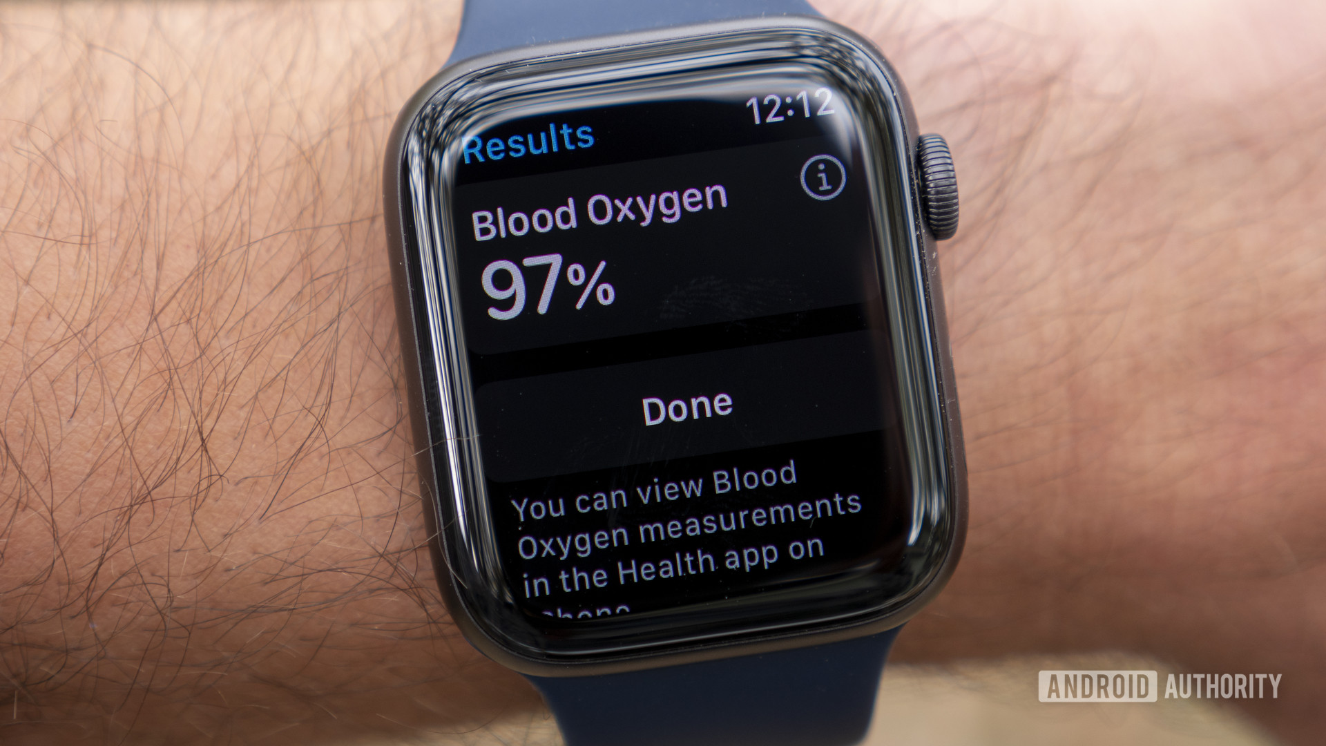 US Trade Tribunal Considers Import Ban on Apple Watch Over Patent Violation
