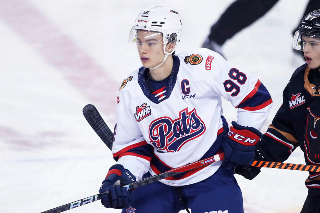 "Blackhawks' Draft Prospects and Tanking Updates in NHL Daily"