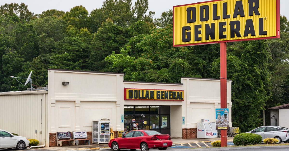 Featured image for Dollar General Boosts Growth and Investor Confidence Amid Strong Results