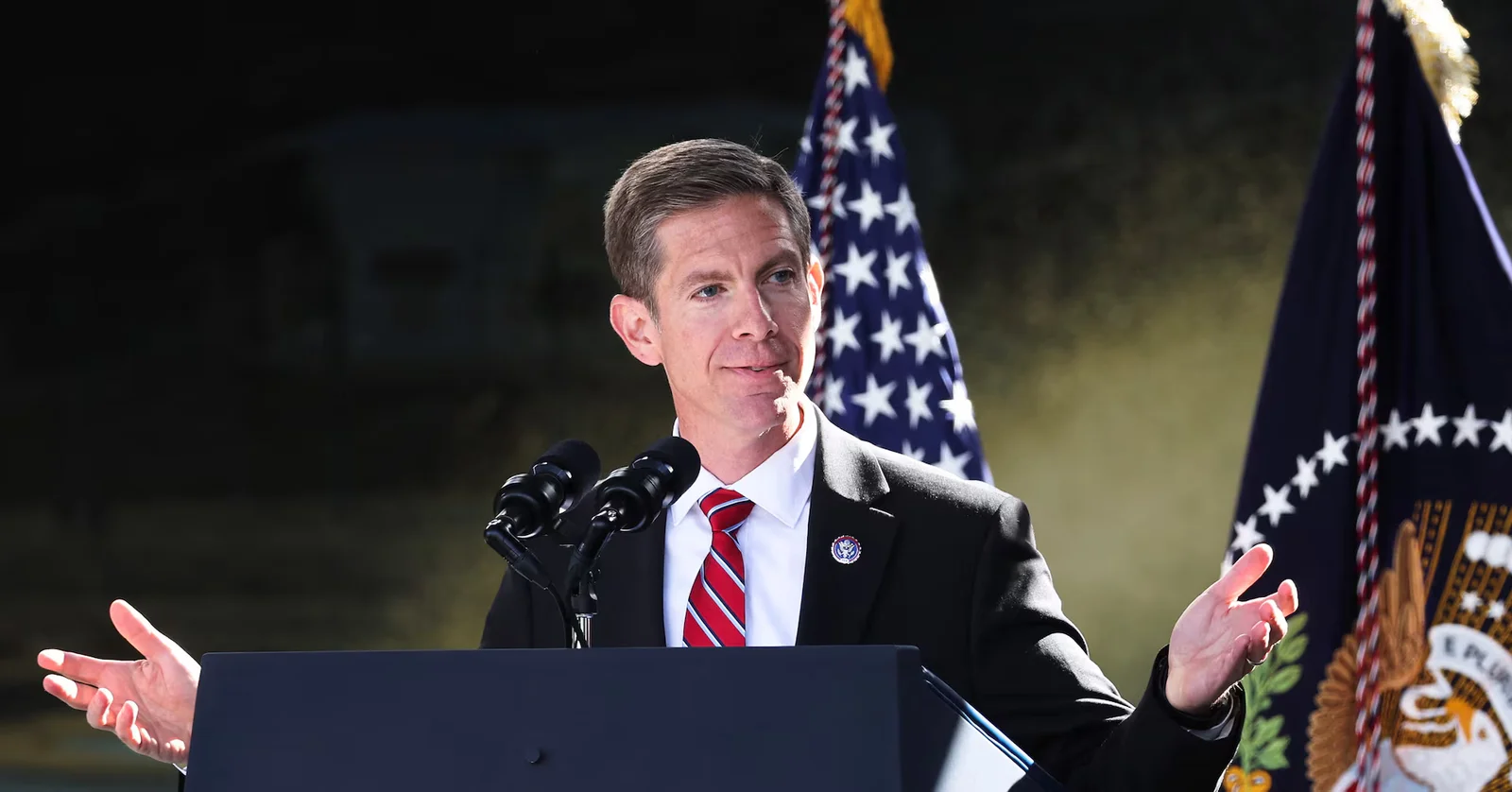 Democrats push bill to curb war-related bets on prediction markets after Iran strikes