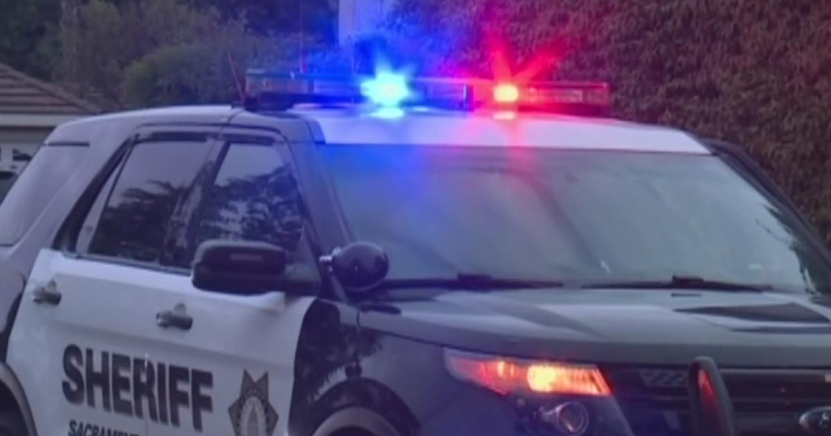 Featured image for Gunpoint Robbery at Sacramento ATM Leaves Victim Shaken, Suspect at Large