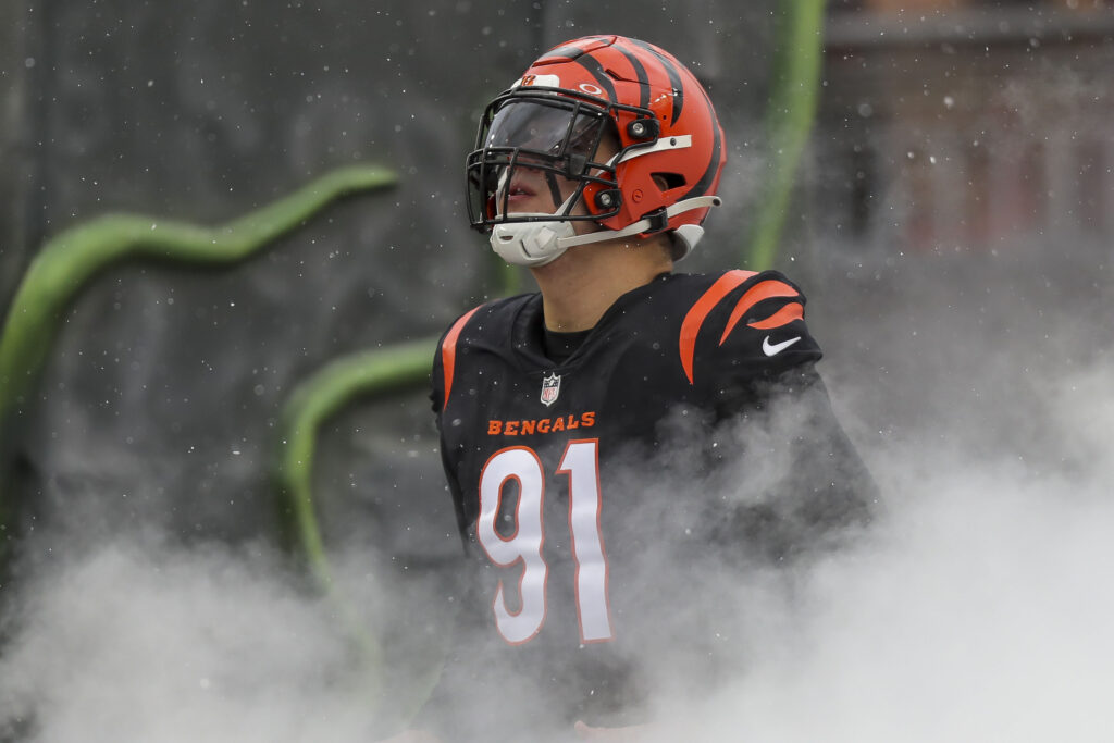 Featured image for Bengals' Contract Disputes Highlight Tensions with Key Players