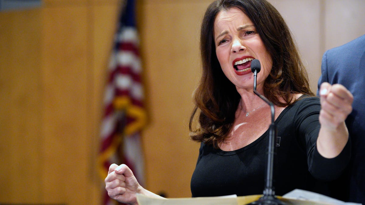 Featured image for SAG-AFTRA's AI Protection Nearly a Deal Breaker in Actors Strike